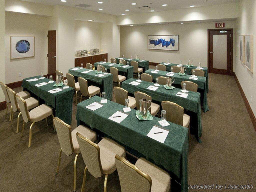 InterContinental Suites Hotel Clevel& Cleveland Facilidades foto