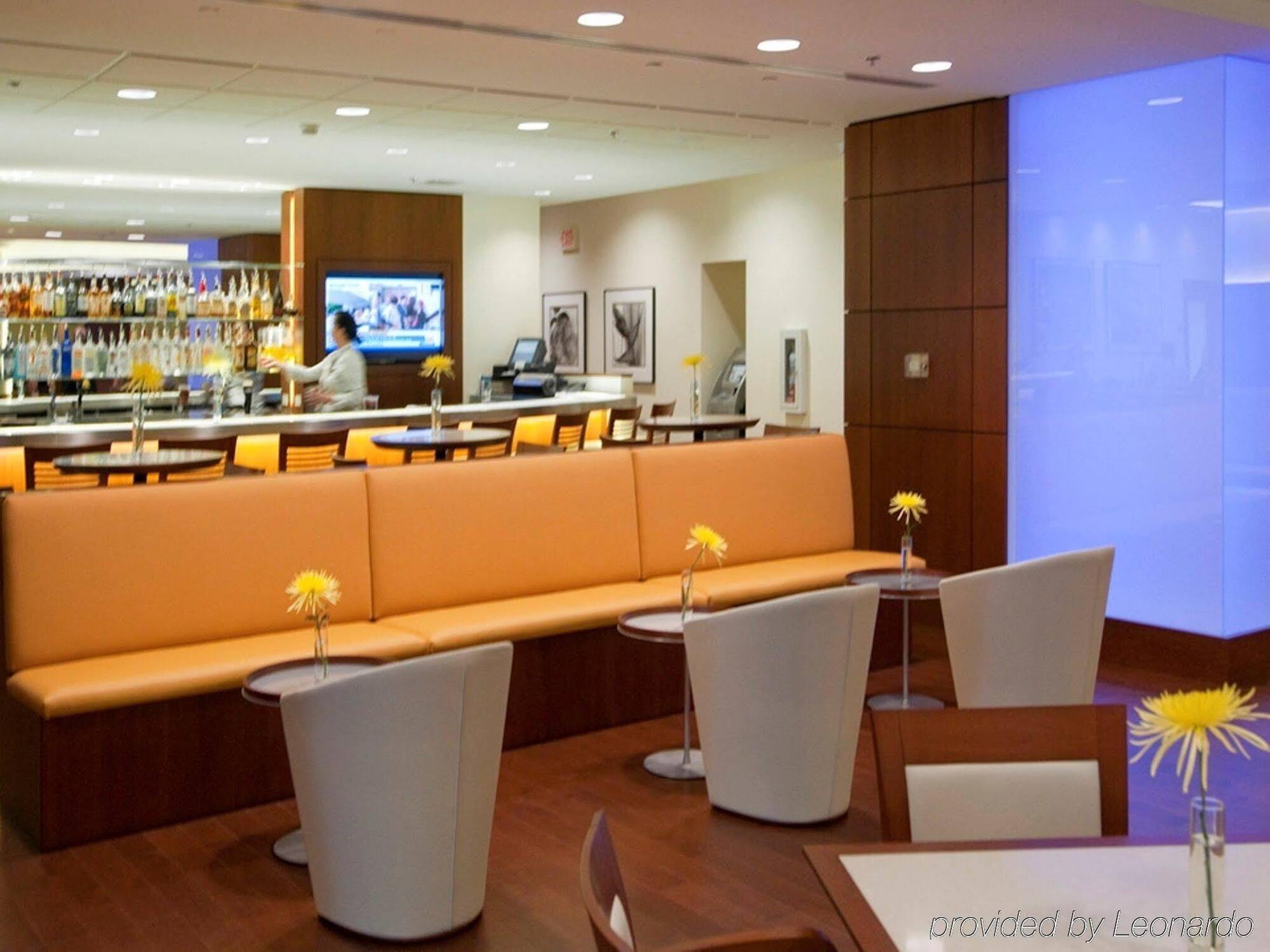 InterContinental Suites Hotel Clevel& Cleveland Exterior foto